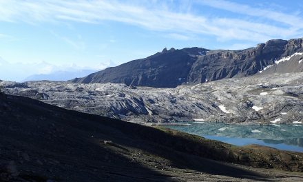 Col des Eau Froids to Les Rousses loop