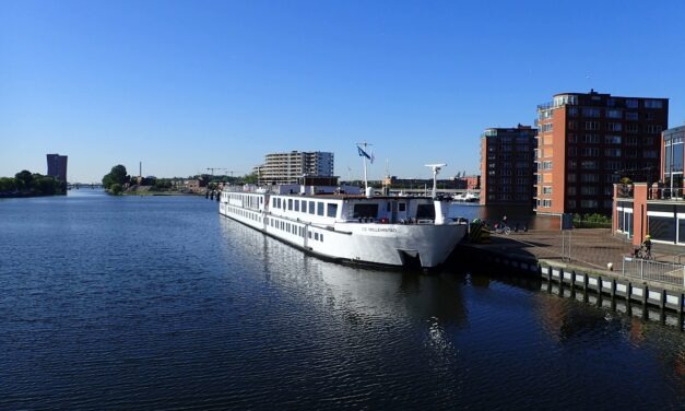 Northern Holland Boat Bike Tour May 2025